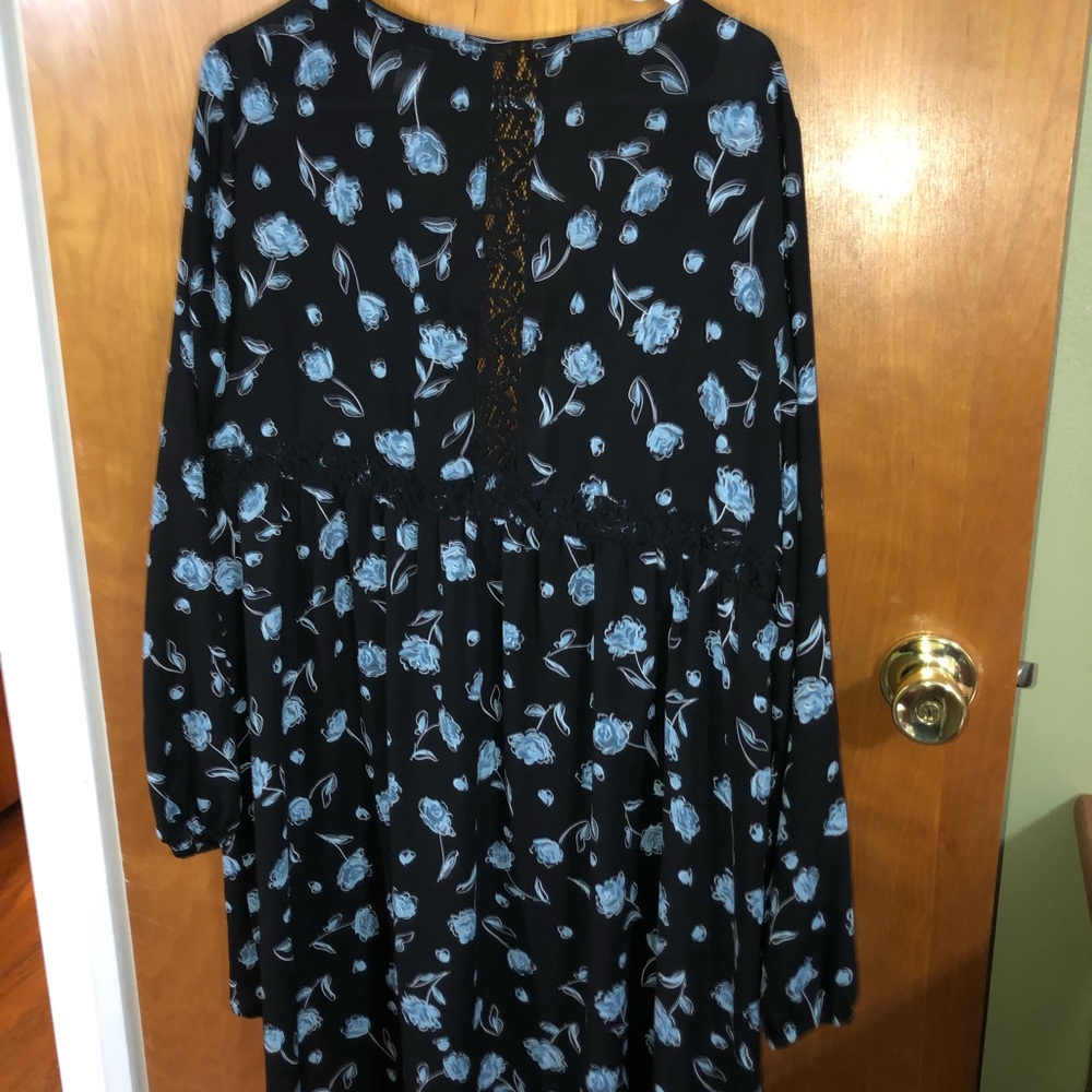 Torrid high low long sleeve shirt